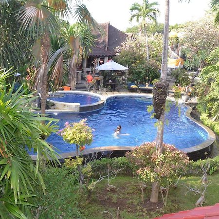 Suma Beach Hotel Lovina  Exterior photo